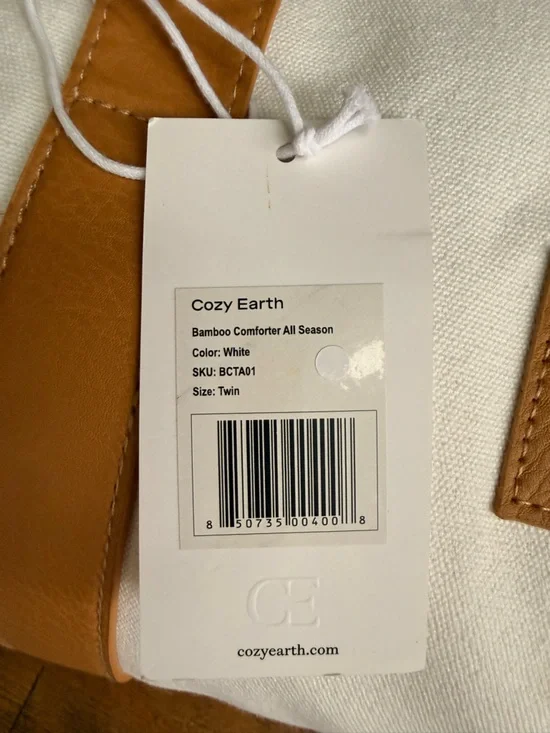 Cozy Earth Bamboo Viscose Comforter Twin/Twin XL $328 retail - Picture 5 of 5